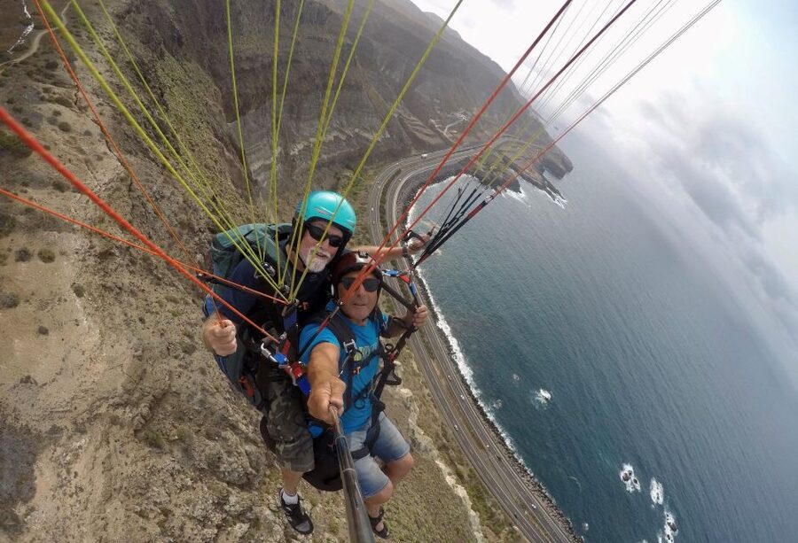 Las Palmas: tandem paragliding flights for everyone - Quick Value Check: Price, Time, and What You Actually Get