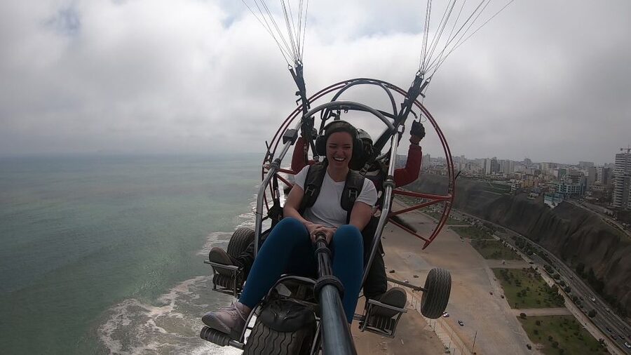 Lima: Paragliding Flight Over Costa Verde Districts - Costa Verde From Above: What Makes This Lima Paragliding Worth It