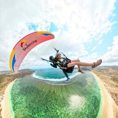 Lombok : Tandem Paragliding With Pilot, Cave & Village - Pantai Lancing: a one-hour coastline reset between big moments