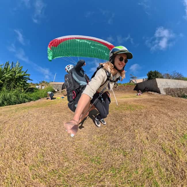 Madeira: Tandem Paragliding Flight - Meeting point in Madeira: find the shadow of the tree