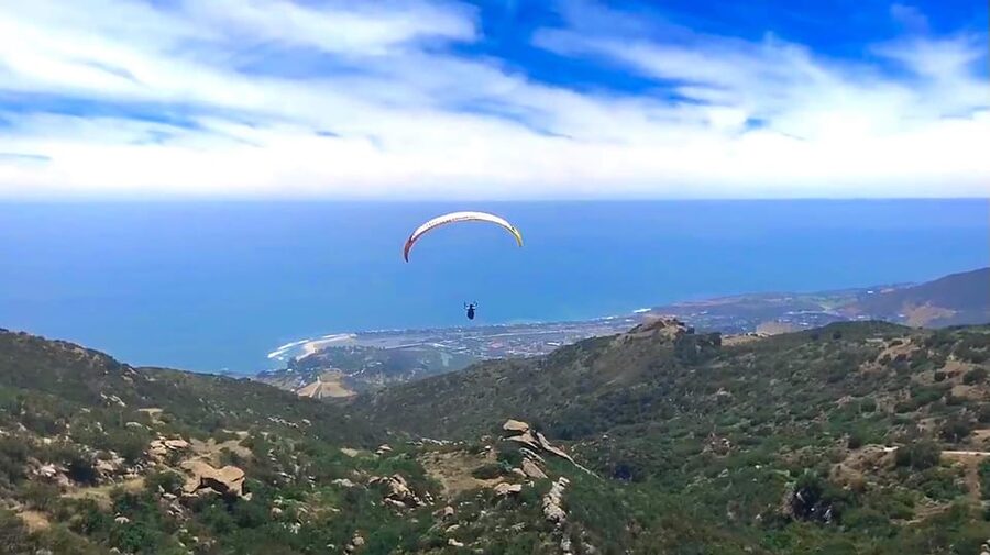 Malibu Hills to Beach: Tandem Paragliding Flight Adventure - Briefing Time: The Basics You Learn Before the Run