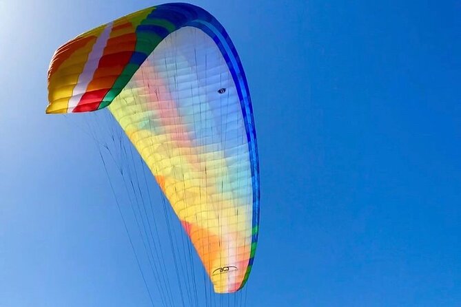 Marrakech : Paragliding & Atlas Mountains Trip - Safety briefing, harnessing, and that first slope step