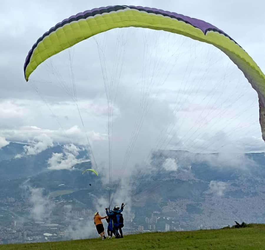 Medellín: Paragliding in the Colombian Andes - The 45-Minute Ride and Arrival at the Launching Pad