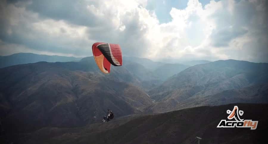 Mendoza: Paragliding Tandem Flight with Instructor - Getting to Cerro Arco: The 4x4 Ride and the Ramp at 1,650 Meters