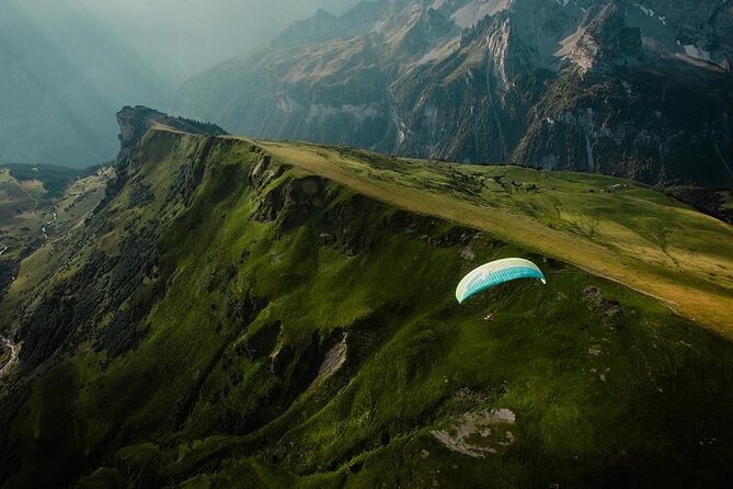 Mürren Lauterbrunnen: Paragliding Panorama Tandem Flights - What to know before you go: weight limits, nervous energy, and the right mindset