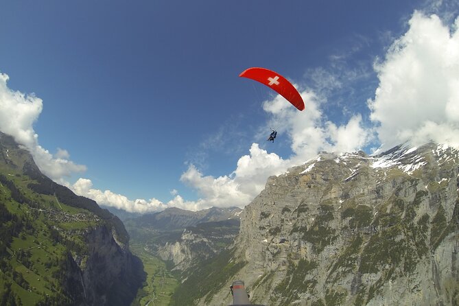 Mürren: Paragliding over the Lauterbrunnen Valley - How to plan your day around time slots