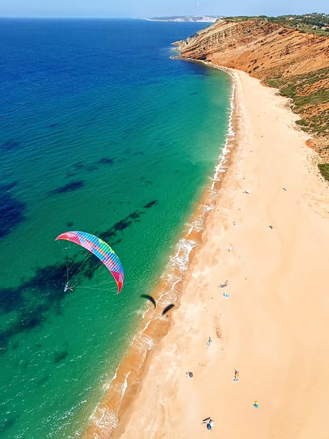 Nazare: Paragliding tandem flight - Weather realities in Nazaré (and how to plan around them)