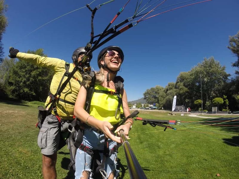 Ohrid: Paragliding Experience with Pick-up - In the Air: Timing, Camera Moments, and That Trust Factor