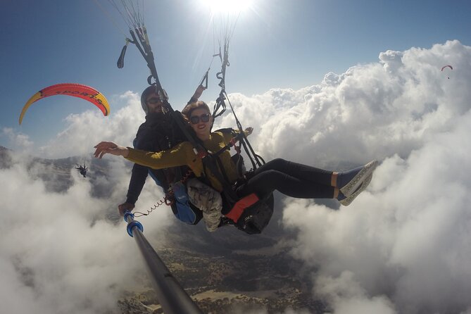 Oludeniz Paragliding Fethiye Turkey, Additional Features - Flight intensity options: steering, acrobatics, and feeling in control
