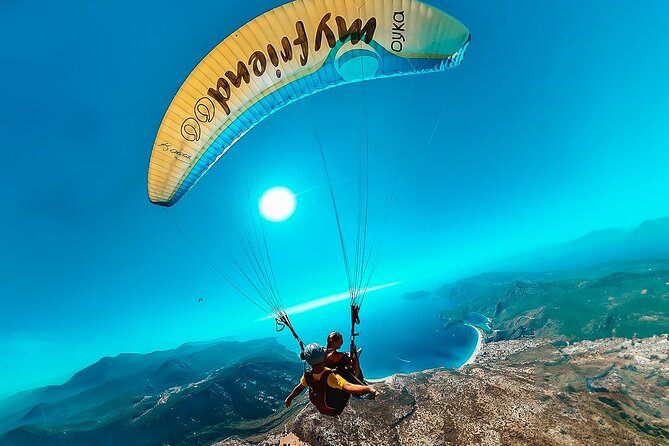 Oludeniz Paragliding in Fethiye Turkey - Group size and organization: capped at 15