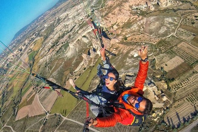 Paragliding Adventure in Cappadocia - The pilot briefing: what you learn before you fly
