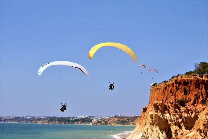 Paragliding Algarve Experience - Landing and Wrap-Up: Smooth Arrival Without the Stress