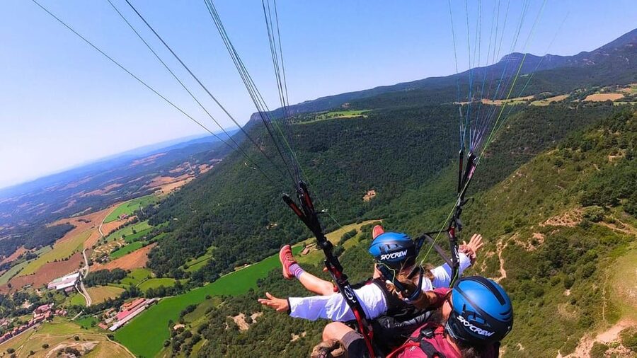 Paragliding: Experience the magic of flying near Barcelona. Report included - Group Size and Language: You’re Not Just Another Body