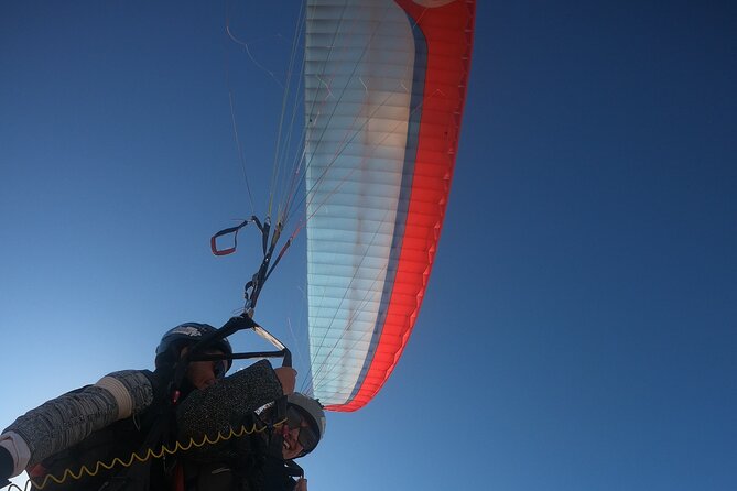 Paragliding flight in the High Atlas Marrakech - Getting Harnessed: What Tandem Paragliding Feels Like On Your End