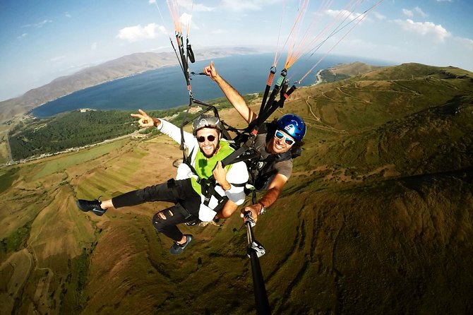 Paragliding in Armenia - Professional Pilots You Might Meet (and Why It Matters)
