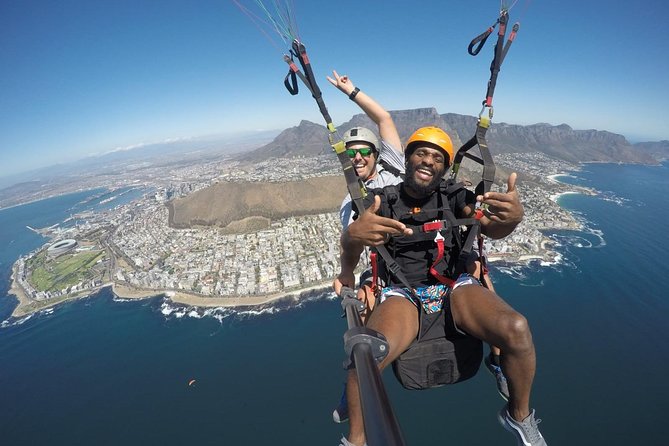 Paragliding in Cape Town - Indemnity paperwork and your pilot’s briefing: the part that actually matters