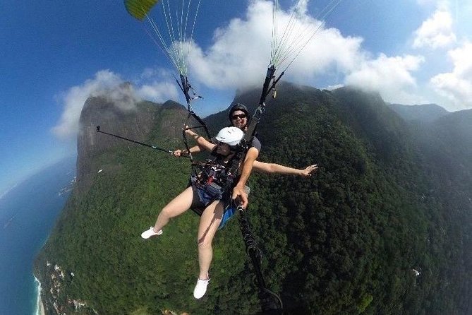 Paragliding in Rio de Janeiro - Weather, timing, and booking in Rio