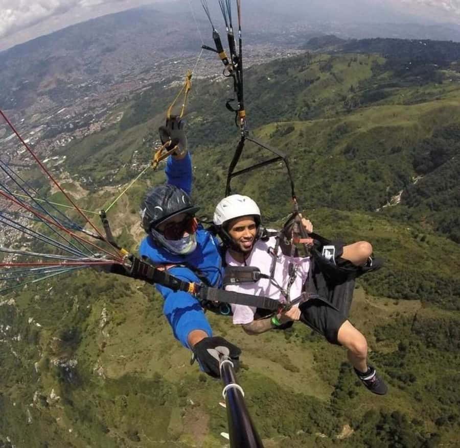 Paragliding Medellin with Transportation and free Videos - Price and Value: Is $124 Reasonable for Medellín Paragliding?
