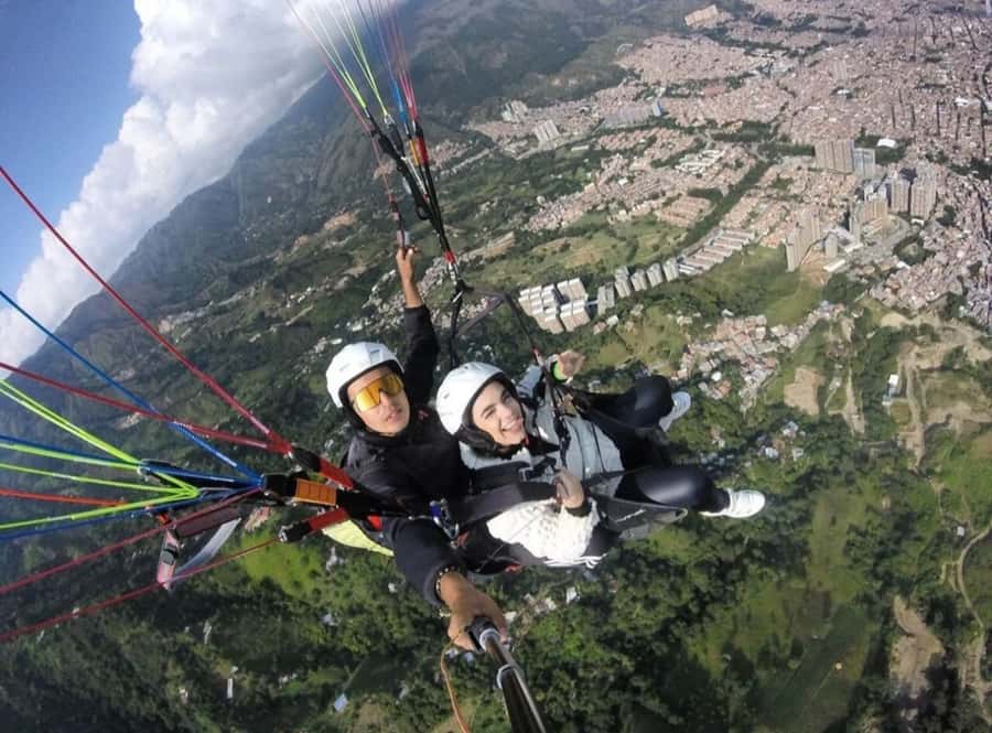 Paragliding Medellin with Transportation and free Videos - The Flight Over Medellín and Bello: Views, Adrenaline, and a GoPro Backup