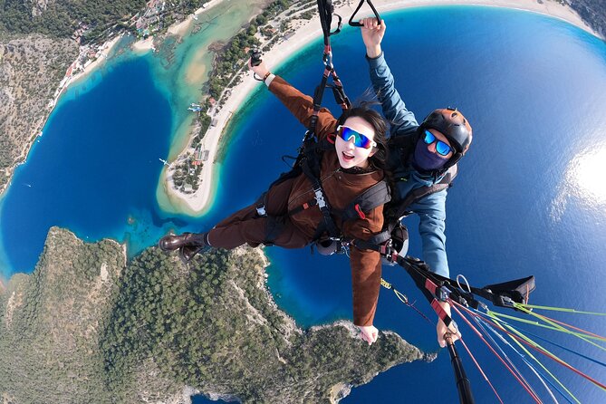 Paragliding Oludeniz - Fethiye, Turkey - Ölüdeniz Beach Meeting Point to Babadag National Gate Ride-Up