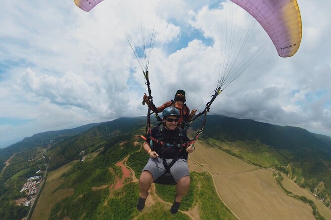 Paragliding tandem flight 1.500 ft & up - Jaco Bay at 1,500 Feet: The Calm View You Can’t Get From the Beach