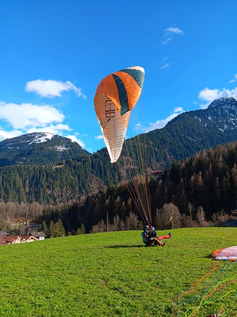 Paragliding Tandem Flight - Language Support: English, German, Italian, Spanish