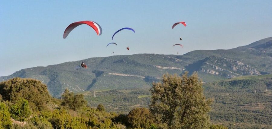 Paragliding Tandem Flight from Madrid - Who This Fits Best (and Who Should Skip It)