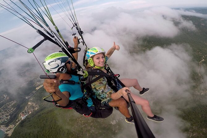 Paragliding Tandem Flight in Corfu - When Wind Isn’t Perfect: The Paramotor Option Explained