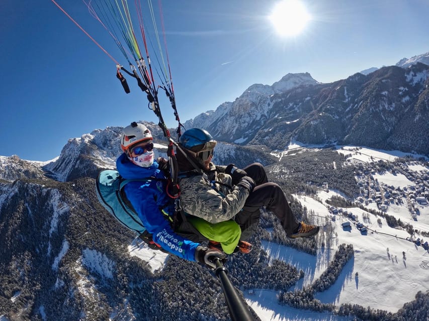 Paragliding Tandem Flight Kronplatz Dolomites Alps - Photos and video on your smartphone: a souvenir that’s actually useful