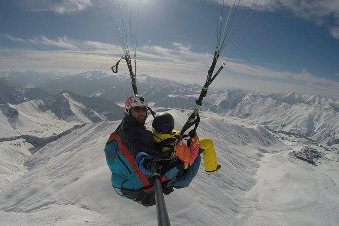 Paragliding tandem flights in Georgia - From Hotel Pickup to the Top: How the Day Gets Moving