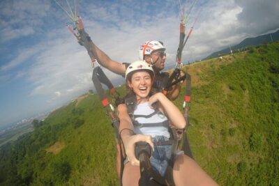Paragliding tandem flights in Georgia - Security Instruction and Certified Pilot Control