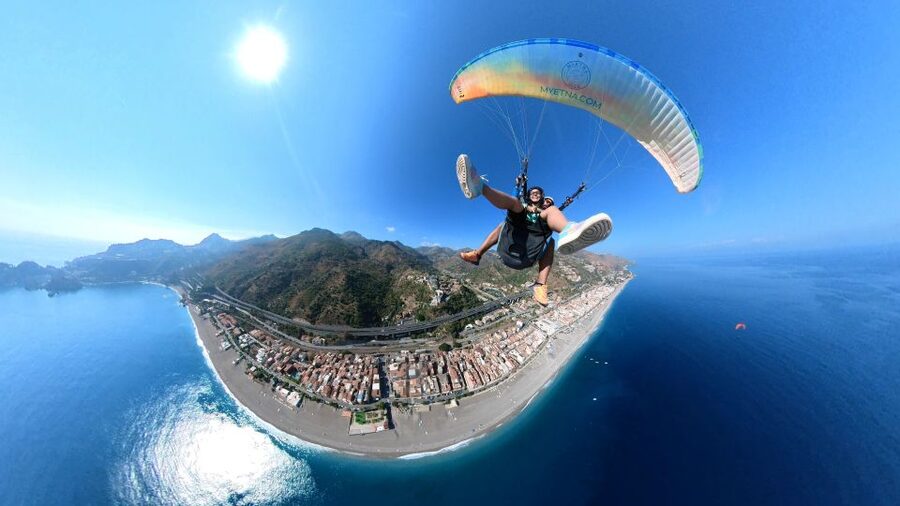 Paragliding Tandem Taormina + Video/Foto e GoPro + Acrobazia - The van transfer: why that included ride matters