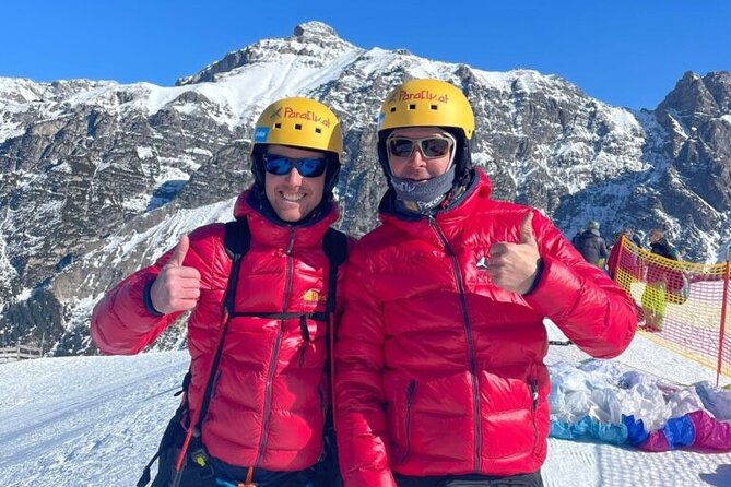 Paragliding & Tandemflüge with World Champion & Team, Stubaital - Stubaital Tandem Paragliding: What the hour is really like