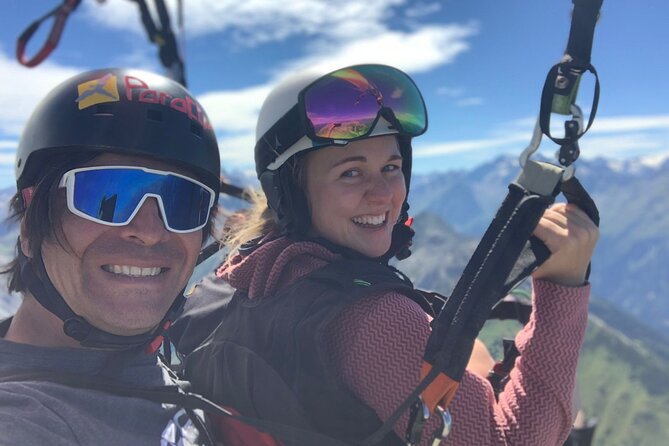 Paragliding & Tandemflüge with World Champion & Team, Stubaital - The 10-meter run: the moment you should mentally prepare for