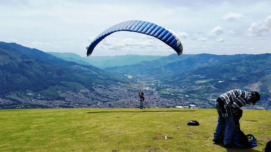 Paragliding the Andes from Medellín - Key things to know before you fly