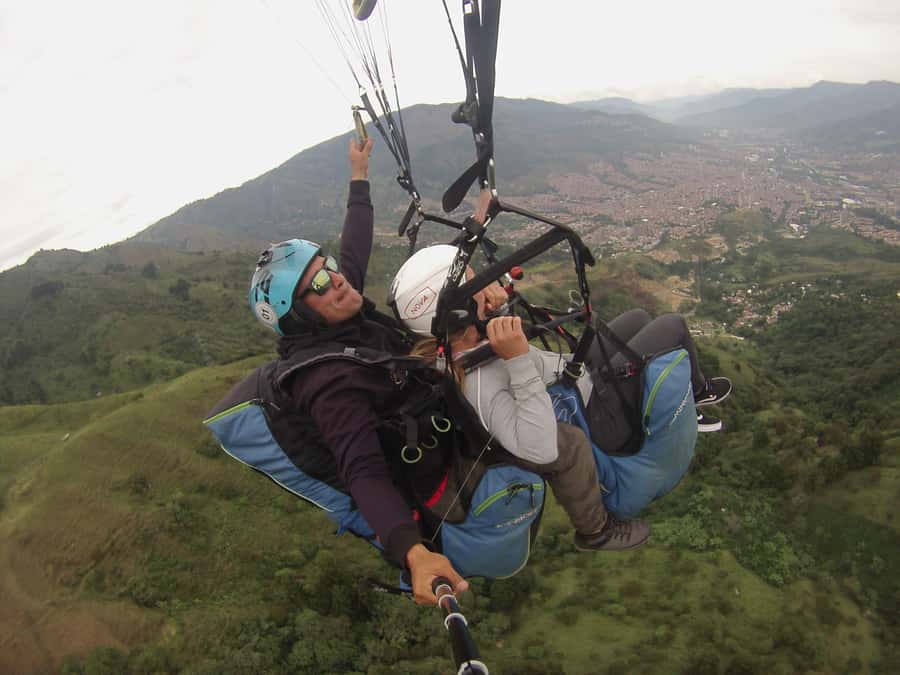 Paragliding Trip with Certified Pilots + Transportation - Your 15–20 minute flight: the view, the feeling, and the control