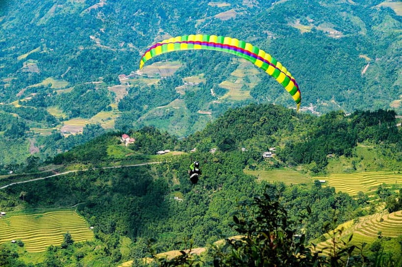 Pokhara: Half Day Upper Seti Rafting & Paragliding adventure - On the water: twists, turns, waves, and learning the rhythm