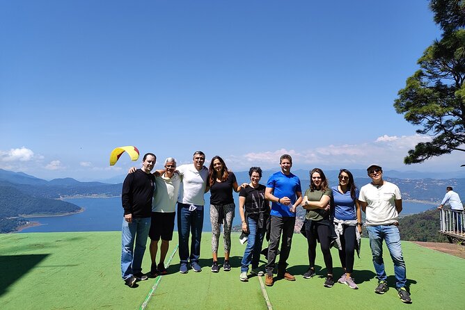 Private Paragliding Flight in Valle de Bravo with Instructor - From Monte Alto Reserve to the Tower Takeoff