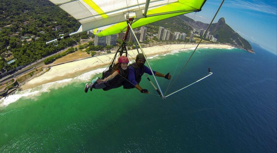 Rio de Janeiro: Hang Gliding or Paragliding Flight - Time, Group Size, and Getting There Without Stress