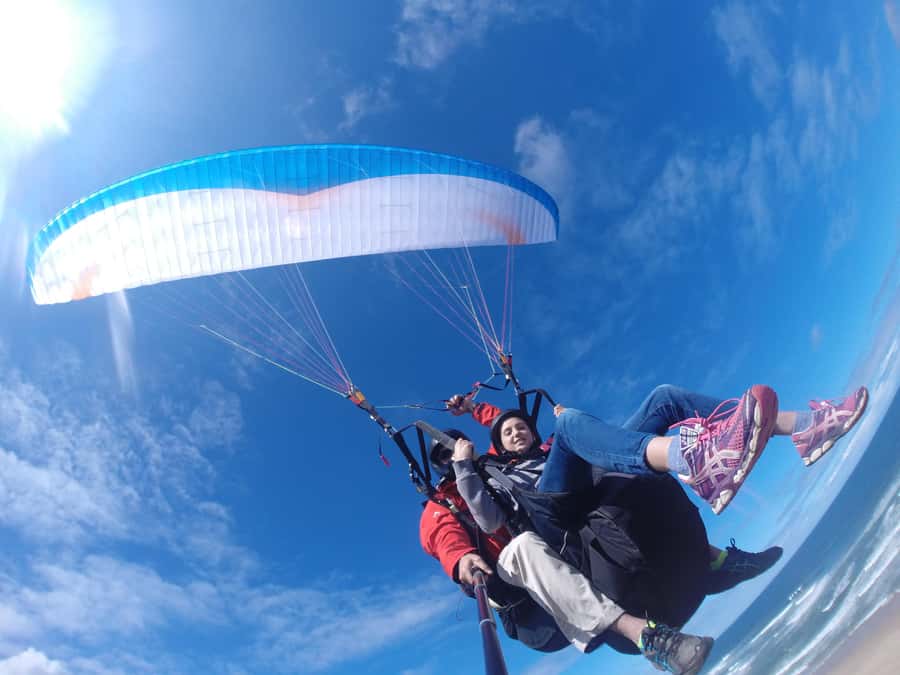 Sedgefield: Standard Tandem Paragliding Flight - Meeting the Crew at the Dolphin Paragliding Tent (and What Happens Next)
