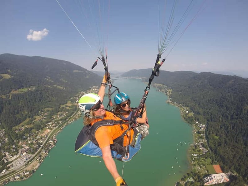 Tandem flight: Paragliding panorama tandem flight - Gondola and chairlift up to the Gerlitzen summit