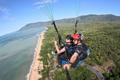Tandem Paragliding Cairns - What you’ll see in 15–20 minutes over rainforest to reef