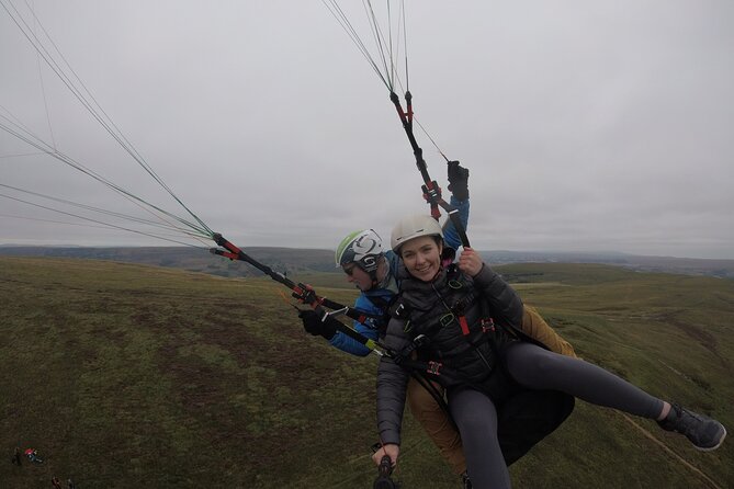 Tandem Paragliding Experience in the Brecon Beacons - Meeting Point and Pickup: Crickhowell NP8, Then Back Again