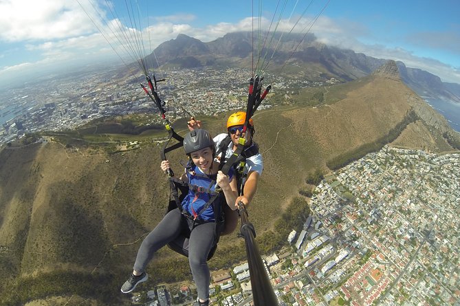 Tandem Paragliding Flight - Safety and the Instructor Vibe in Tandem Flight
