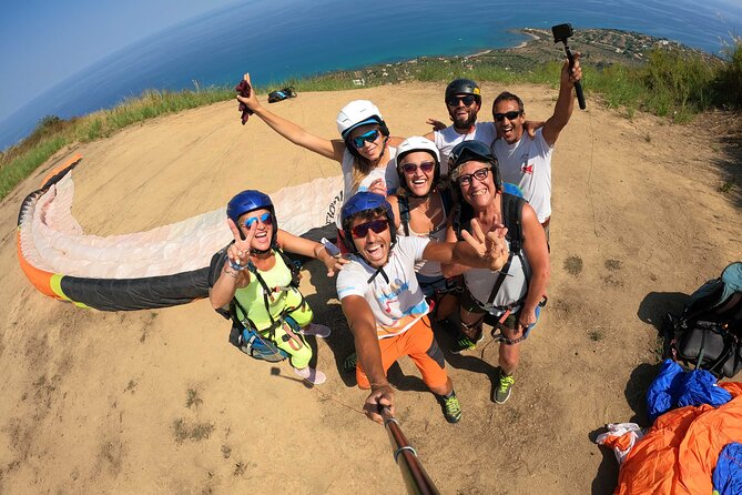 Tandem Paragliding Flight in Cefalù - Your flight route: Cefalù coast, Torre Conca, Salinelle beach, Rocca di Cefalù