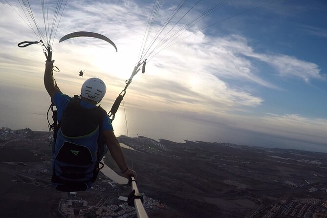 Tandem Paragliding Flight in Costa Adeje from 1100m - Who This Is Best For (and Who Should Think Twice)