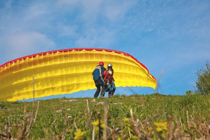 Tandem Paragliding Flight in Lombardy - Lombardy Paragliding Near Caprino: The Setting and Why It Matters