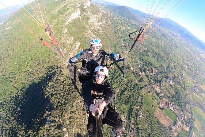 Tandem Paragliding Flight on Capaccio Paestum in Salerno - Meeting Time and Briefing: Where Confidence Gets Built