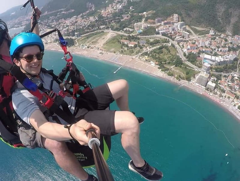 Tandem Paragliding in Budva with Expert Pilots/All-inclusive - The included GoPro: how you’ll use the footage later