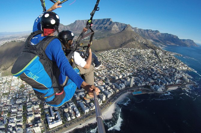 Tandem Paragliding in Cape Town - Why This Tandem Flight Works So Well in Cape Town